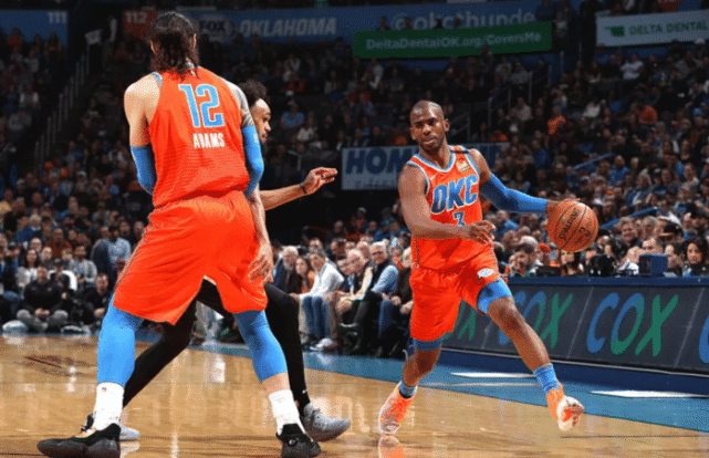  保罗15助攻创纪录，雷霆轻取魔术  